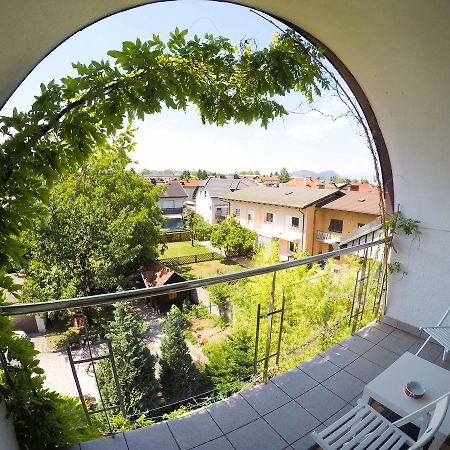 Apartments Greenslo Laibach Exterior foto